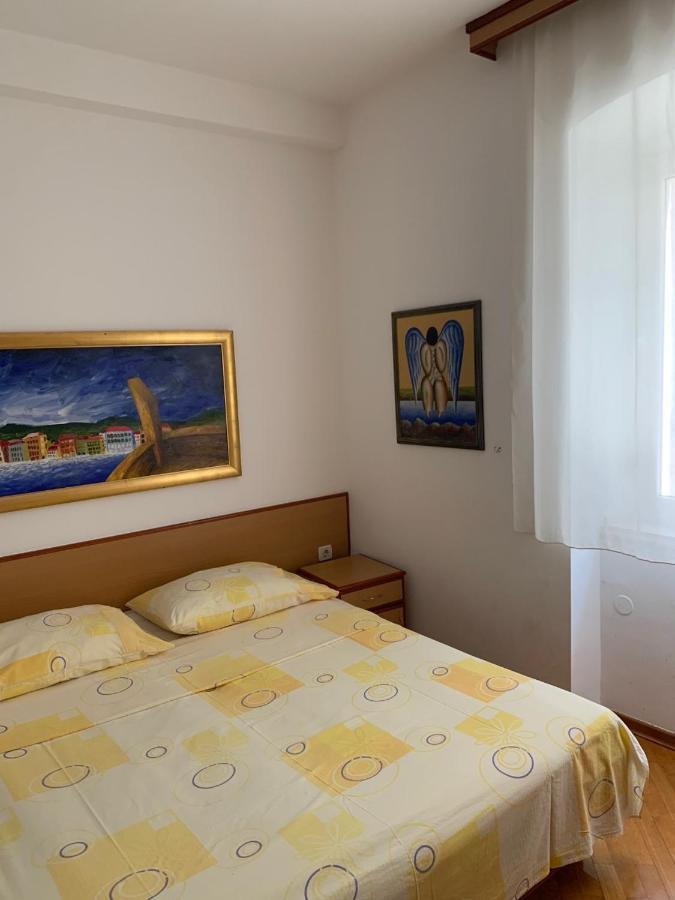 Apartments Epicentar Centar Baška Voda Esterno foto